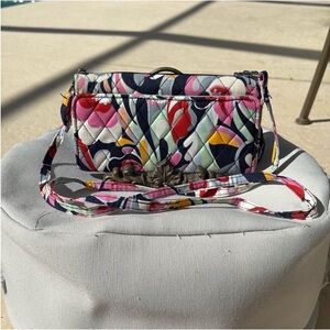 🔴clearance VERA BRADLEY RFID Multicolor Crossbody Bag/wallet  adjustable strap